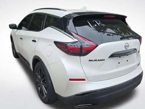 Used 2023 Nissan Murano SV w/ SV Midnight Edition Package AWD/4WD image 2