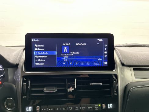 Used 2023 Lexus GX 460 Premium AWD/4WD image 23