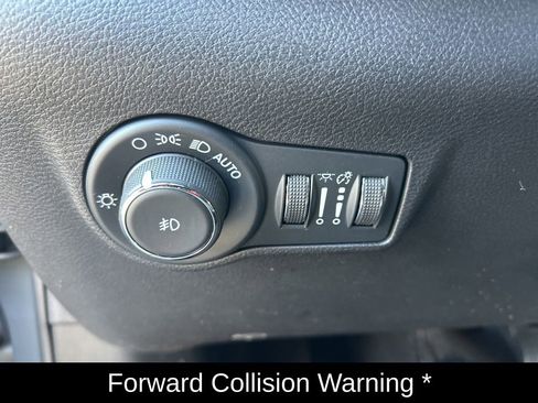 Certified 2022 Jeep Compass Limited image 14