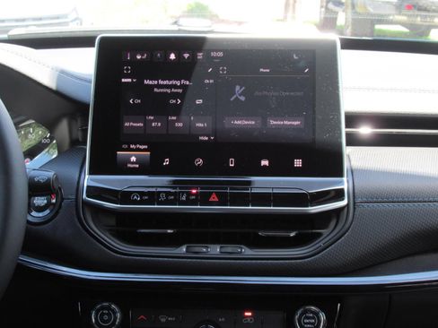 New 2026 Jeep Compass Latitude AWD/4WD image 15