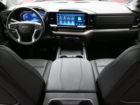 Used 2026 Chevrolet Silverado 2500 LT w/ Trail Boss Package AWD/4WD image 28