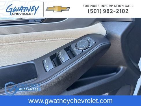 Used 2023 Chevrolet Traverse LT w/ LPO, Floor Liner Package image 22