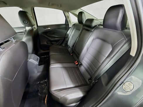 Certified 2021 Volkswagen Jetta SE w/ SE Cold Weather Package FWD image 20