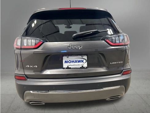 Used 2020 Jeep Cherokee Limited image 6