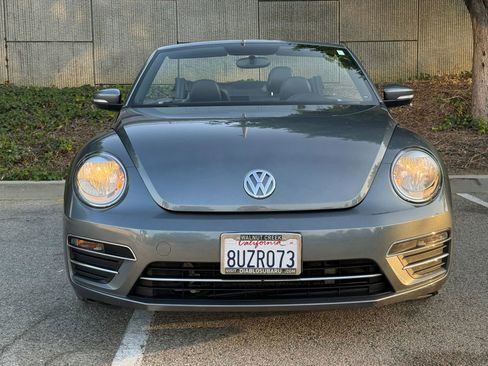 Used 2018 Volkswagen Beetle 2.0T Coast FWD image 6