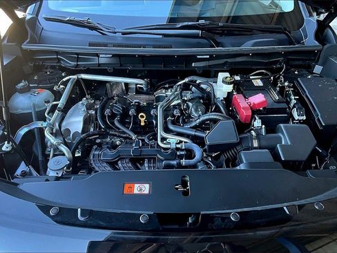 New 2025 Mitsubishi Outlander SE image 11