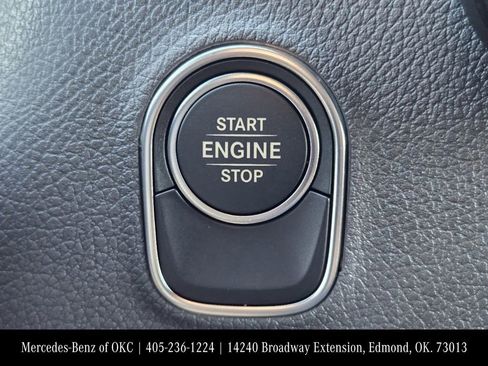 Used 2025 Mercedes-Benz Sprinter 2500 image 21