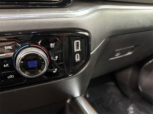 Certified 2024 Chevrolet Silverado 3500 High Country w/ High Country Premium Package image 29