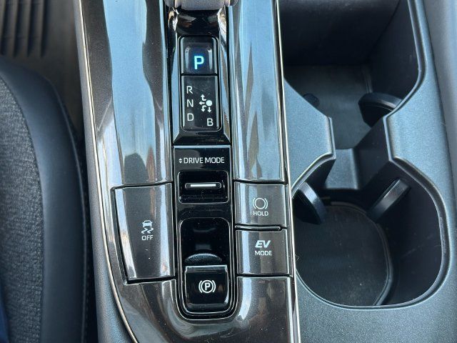 Certified 2024 Toyota Crown AWD/4WD image 23