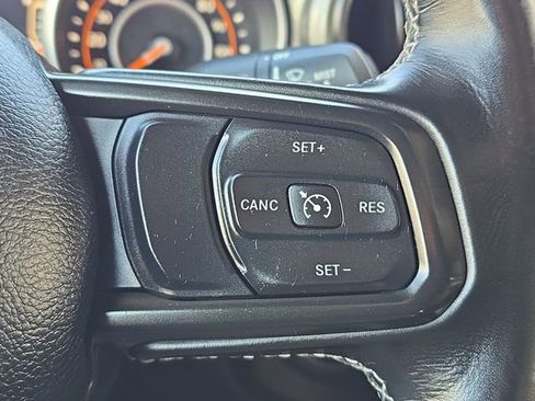 Used 2021 Jeep Gladiator Sport image 21