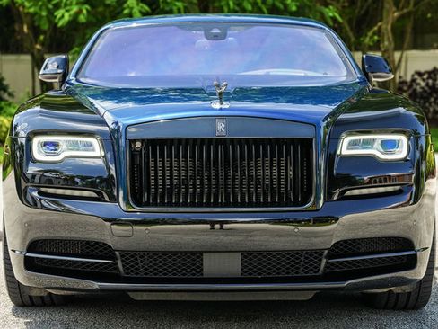 Used 2019 Rolls-Royce Wraith RWD image 13