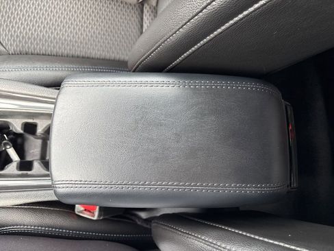 Used 2025 Jeep Compass Latitude image 35