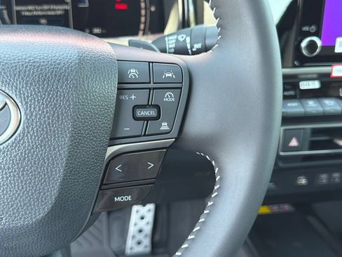New 2026 Toyota Camry SE FWD image 25