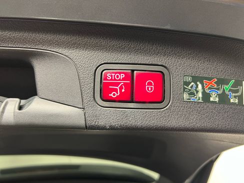 Used 2022 Mercedes-Benz GLE 350 image 33