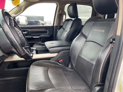 Used 2019 RAM 2500 Laramie AWD/4WD image 17