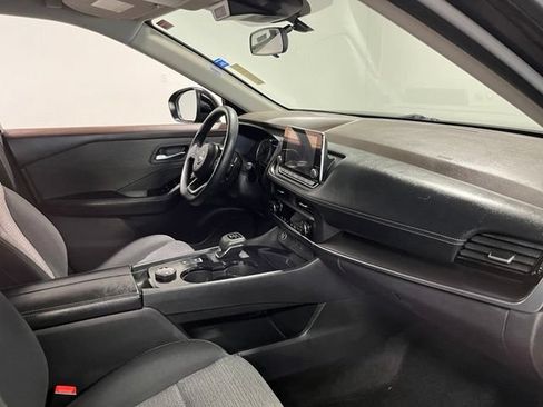 Used 2023 Nissan Rogue SV AWD/4WD image 11