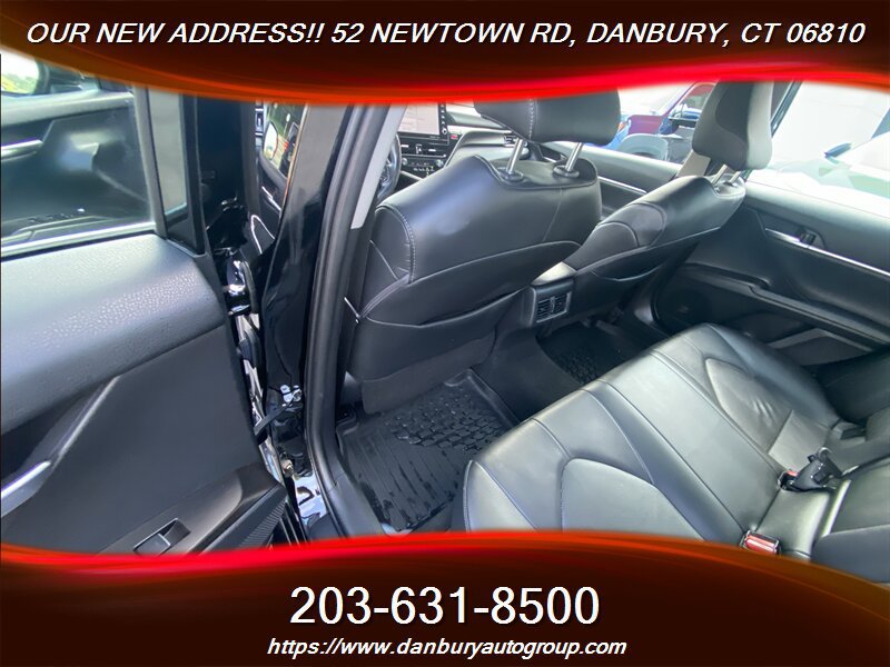 Used 2023 Toyota Camry XSE FWD image 18