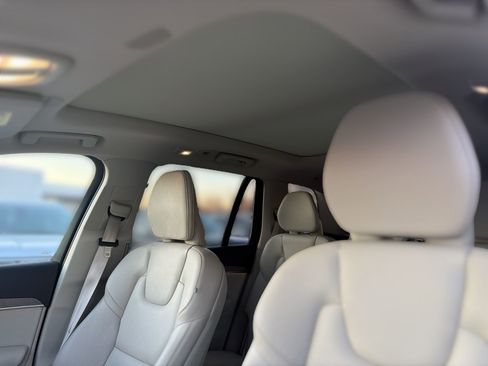 Used 2023 Volvo XC90 B6 Plus w/ Protection Package Premier image 25