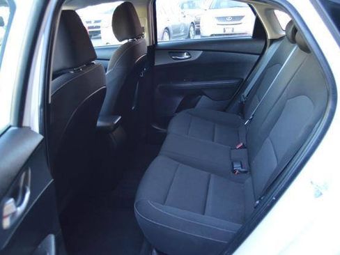 Used 2021 Kia Forte LXS image 36