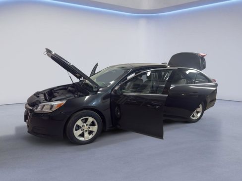 Used 2015 Chevrolet Malibu LS image 10