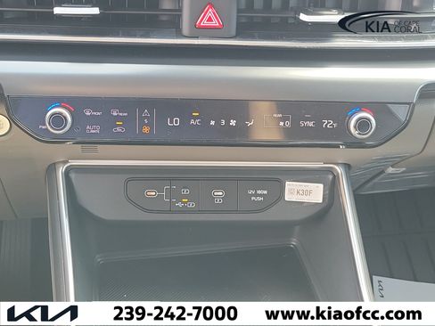 New 2026 Kia Carnival LX FWD image 28