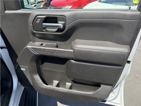 Used 2019 Chevrolet Silverado 1500 LTZ w/ LTZ Premium Package RWD image 29