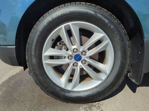 Used 2016 Ford Edge SEL w/ Equipment Group 201A FWD image 10