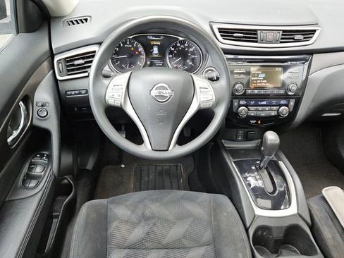 Used 2014 Nissan Rogue SV w/ SV Moonroof Package FWD image 12