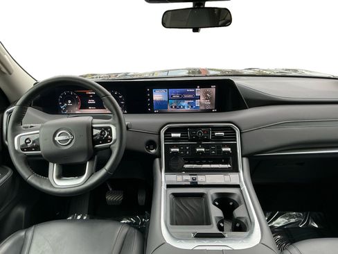 Used 2025 Nissan Armada SV RWD image 11