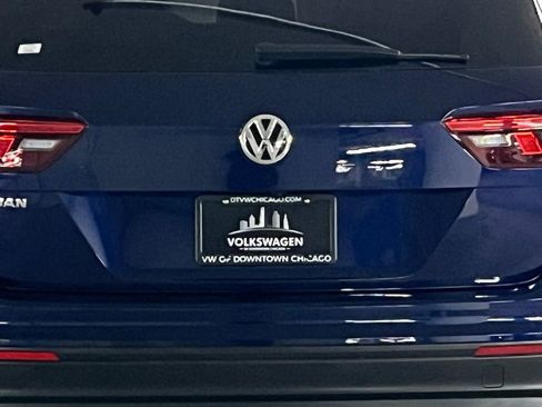 Used 2021 Volkswagen Tiguan S image 30