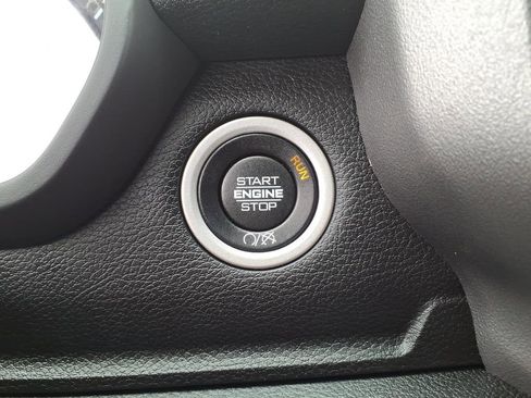 Used 2024 RAM 2500 Big Horn w/ Sport Appearance Package image 29