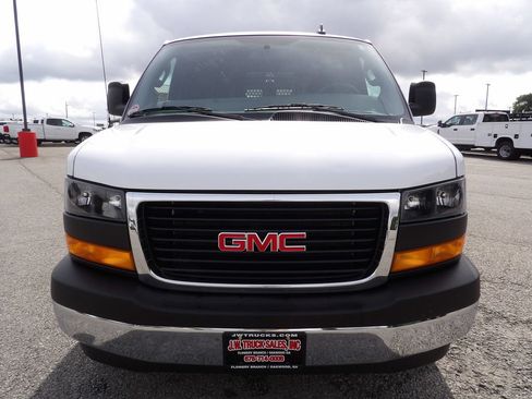 Used 2025 GMC Savana 2500 w/ Driver Convenience Package RWD image 12