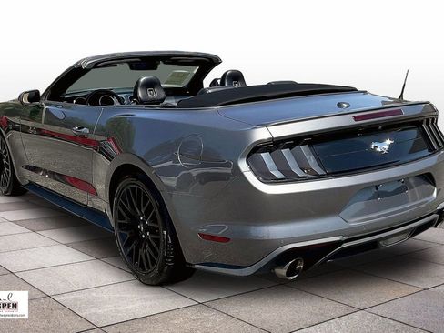 Used 2022 Ford Mustang Premium image 2