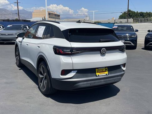 Used 2023 Volkswagen ID.4 Pro S RWD image 3