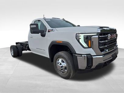 New 2026 GMC Sierra 3500 SLE w/ SLE Convenience Package