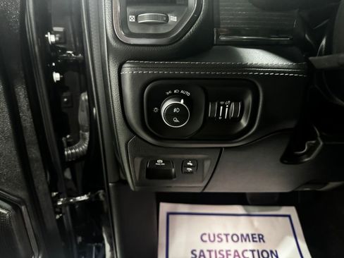 Used 2022 RAM 1500 Limited image 35