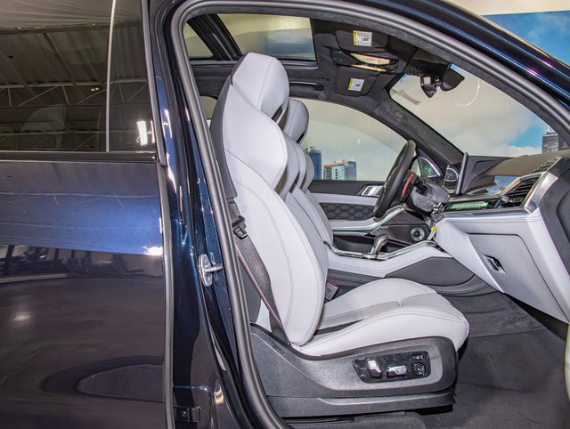 New 2026 BMW X5 M Competition w/ Executive Package AWD/4WD image 21