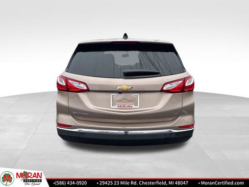 Used 2019 Chevrolet Equinox LT w/ Driver Convenience Package image 4