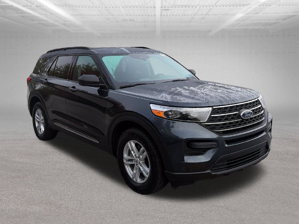 Used 2023 Ford Explorer XLT AWD/4WD image 8