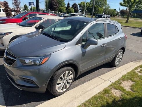 Used 2020 Buick Encore Preferred AWD/4WD image 1