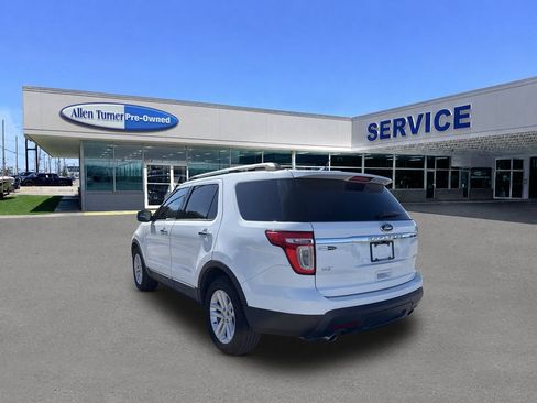 Used 2014 Ford Explorer XLT FWD image 6