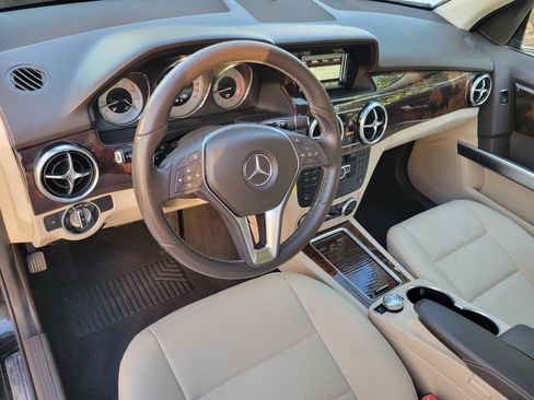 Used 2015 Mercedes-Benz GLK 250 BlueTEC 4MATIC image 17