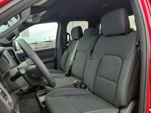 New 2026 RAM 1500 Express AWD/4WD image 12