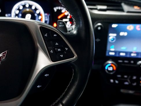 Used 2015 Chevrolet Corvette Z06 w/ 3LZ Preferred Equipment Group image 23