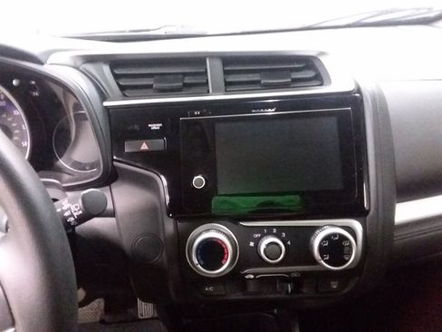 Used 2020 Honda Fit Sport image 12