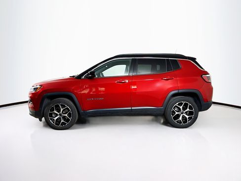 Used 2025 Jeep Compass Limited AWD/4WD image 7