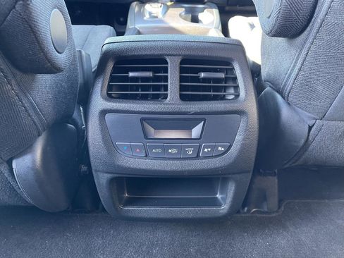 Used 2022 Honda Pilot Sport image 14