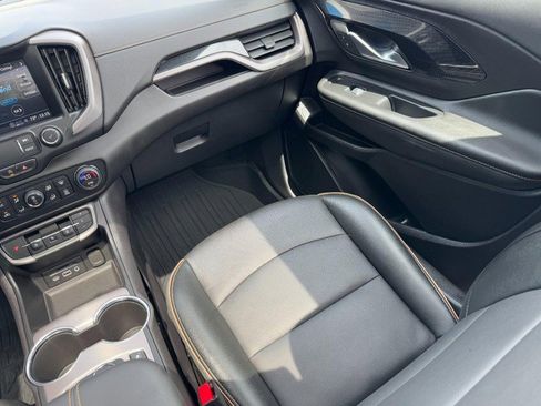 Used 2024 GMC Terrain AT4 w/ LPO, Floor Liner Package AWD/4WD image 15