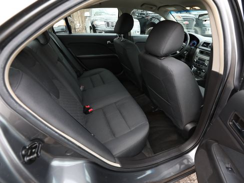 Used 2012 Ford Fusion SE image 12