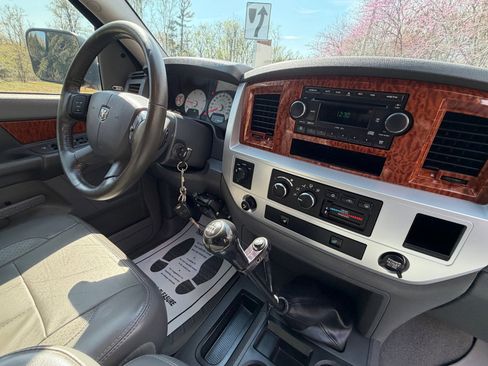 Used 2006 Dodge Ram 2500 Truck Laramie w/ Protection Group image 39